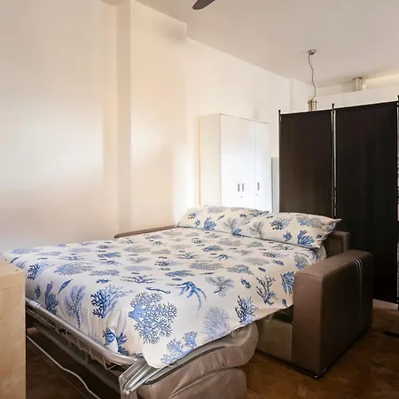 Holidays In Via Bono 57 *