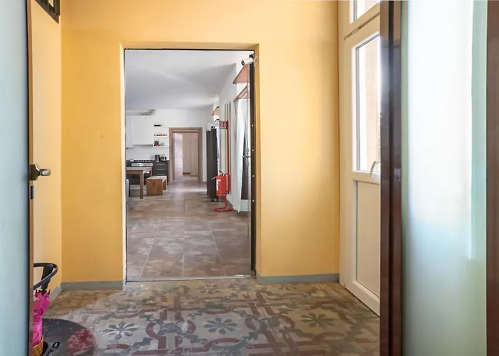 アパート Holidays In Via Bono 57 ベルガモ